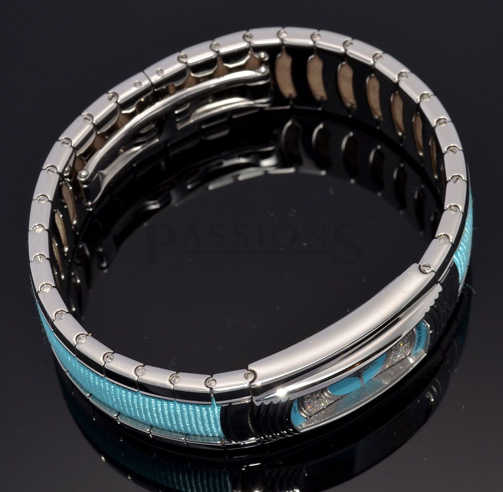 Mauboussin "Lady M" Maxi, in Steel with Diamonds - Image 6