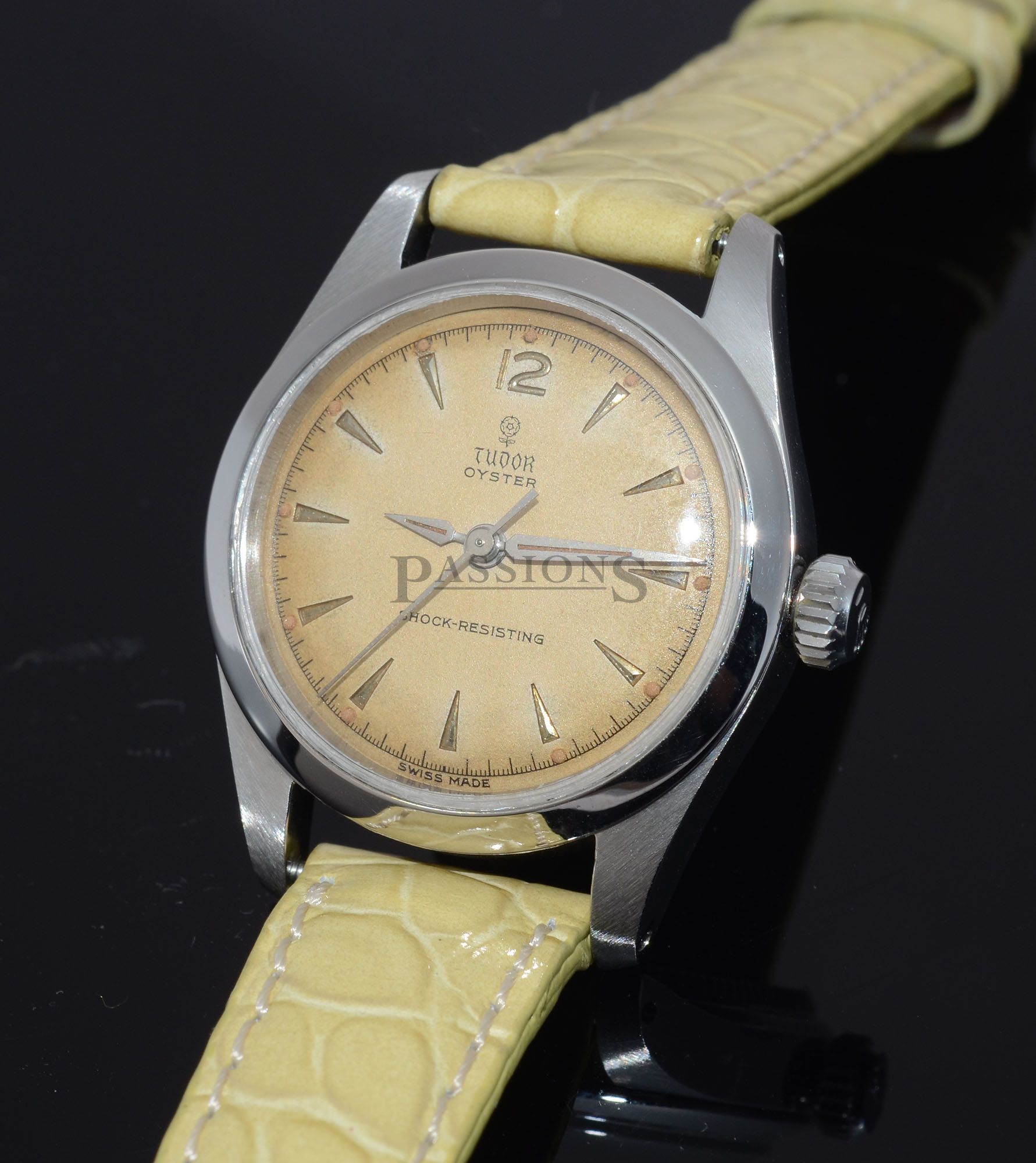 7504-Tudor1
