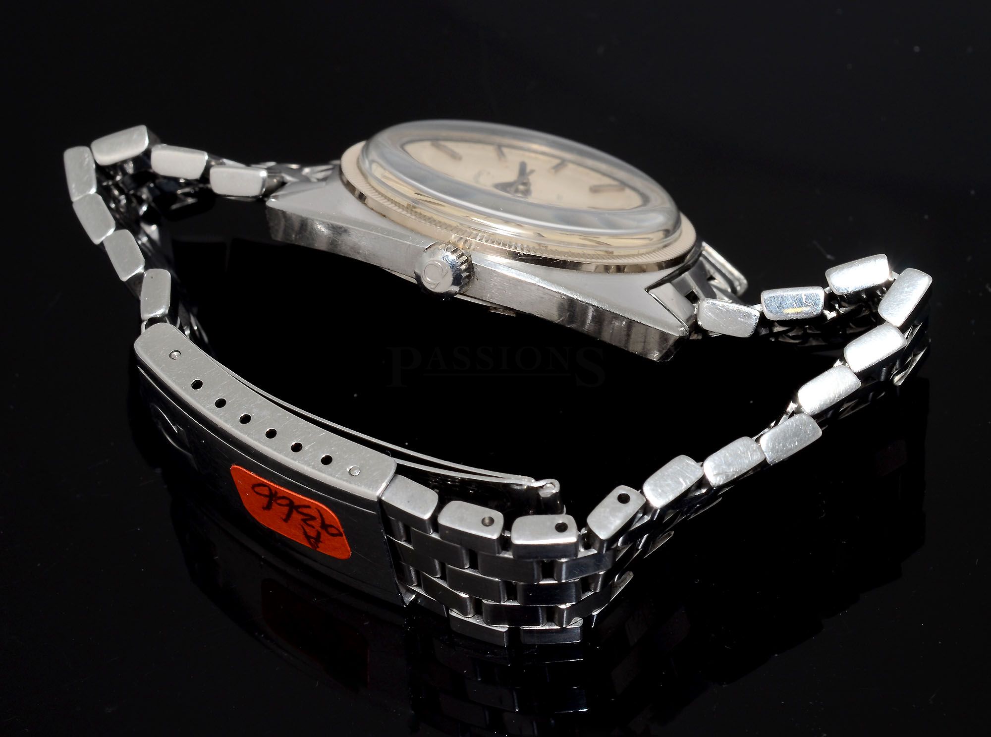 A9366-Omega2