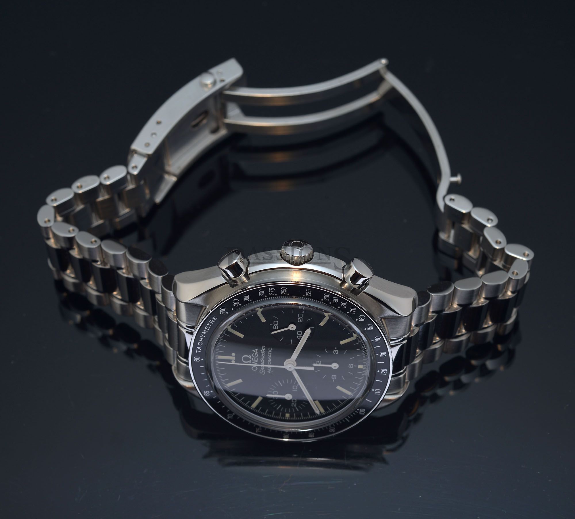 B032-Omega2
