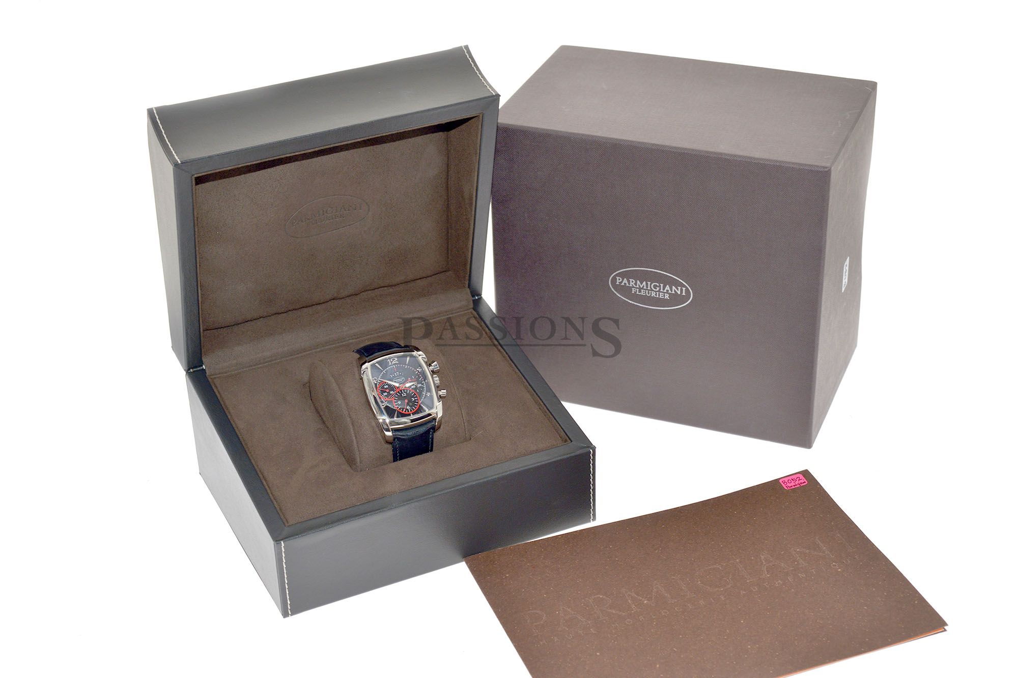 B052-Parmigiani9