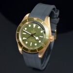 Mint 2022 Tudor 39mm "Black Bay 58 Gold" Ref.M79018V-0001 200m automatic chronometer certified in 18KYG. Full set